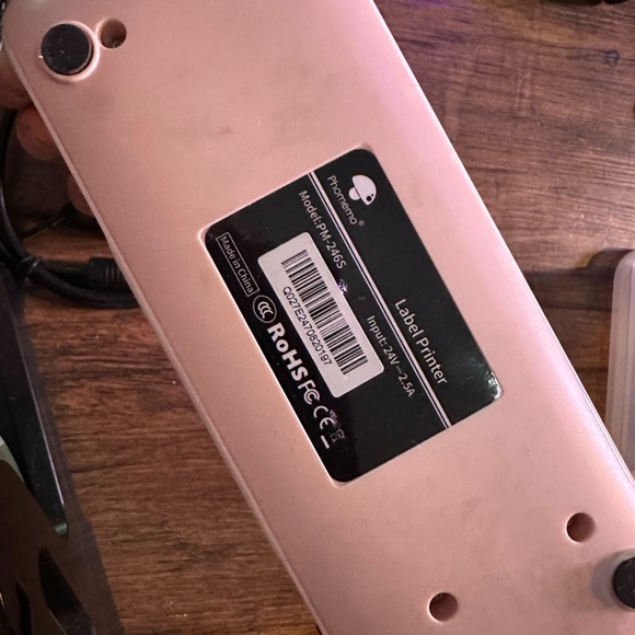 Thermal Label printer with spool of label stickers included - Picture 4 of 8